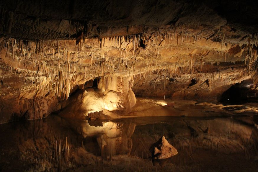 Cave Cave