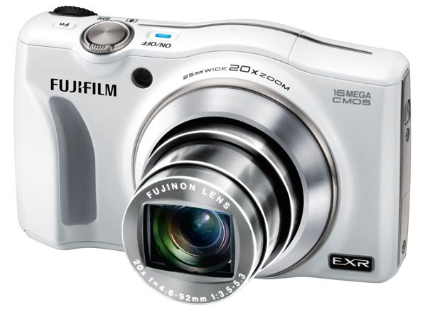 F770 EXR Schuin