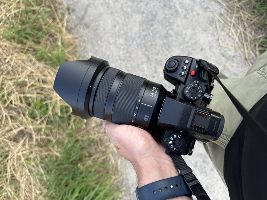 Panasonic Lumix S1R II