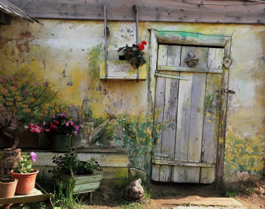 spotlight lezersfoto 14 juli peter heegen oud huis op olkhon island als stilleven
