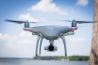Ongeluk: Drone vliegt tegen toeristische attractie